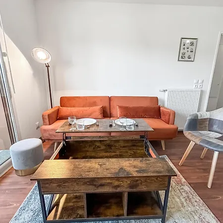 Pause Citadine A Sur Seine Apartman