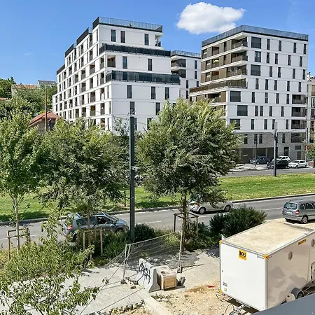 Pause Citadine A Sur Seine * Vitry-sur-Seine
